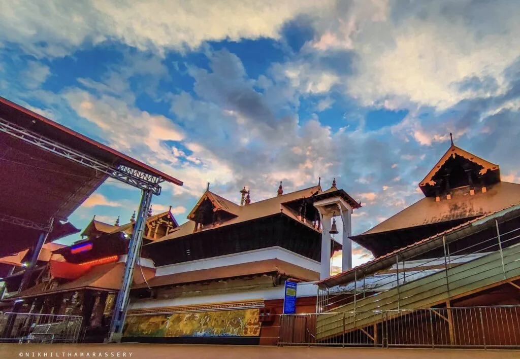 Guruvayoor temple wide view